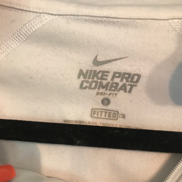 light grey/white nike therma fit running jacket - Picture 3 of 3